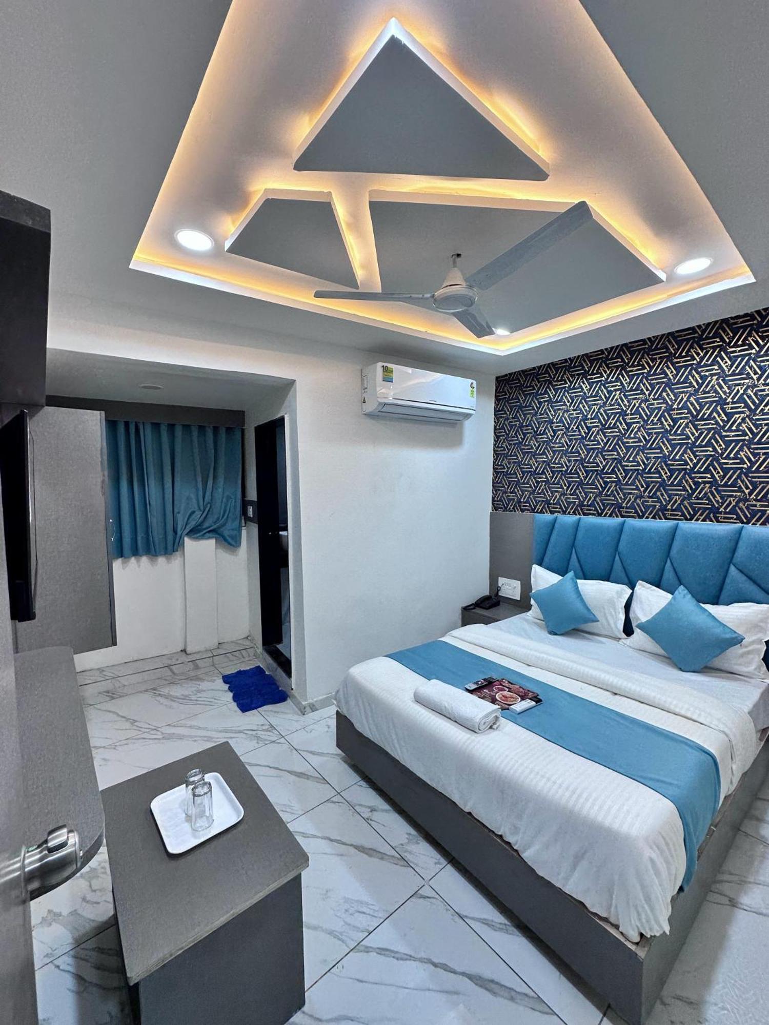 Hotel The Pacific Ahmedabad Airport المظهر الخارجي الصورة