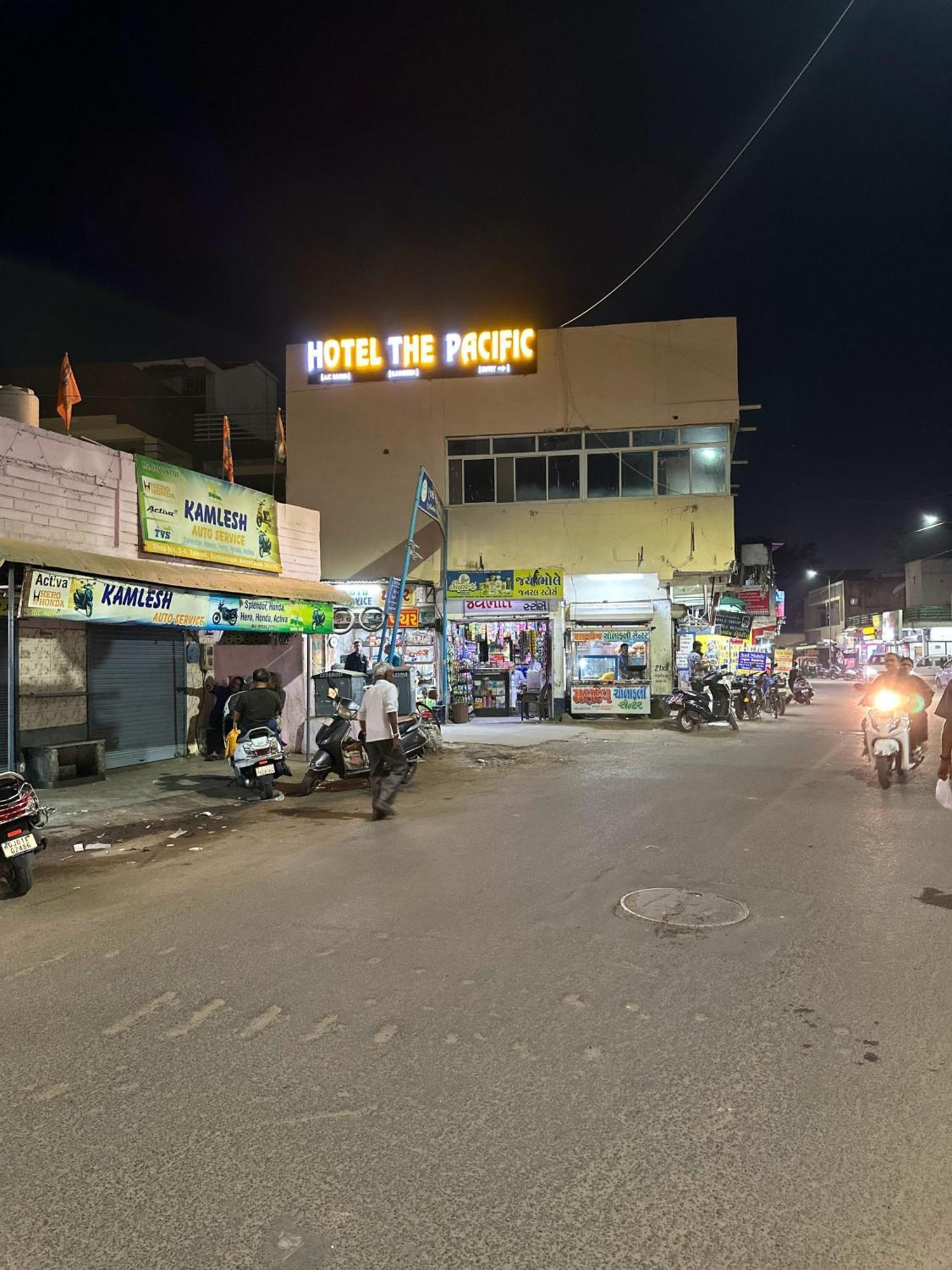 Hotel The Pacific Ahmedabad Airport المظهر الخارجي الصورة